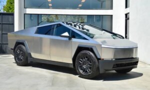 Tesla Cybertruck All-Wheel Drive 2023