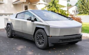 Tesla Cybertruck Rear-Wheel Drive 2023