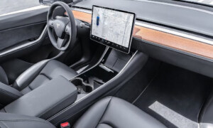 Tesla Model Y Long Range RWD 2024 – 2025