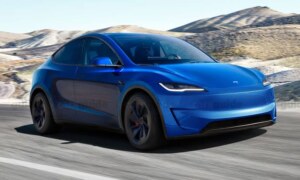 Tesla Model Y Standard Range+ AWD 2023 – 2025