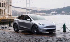 Tesla Model Y Standard Range+ RWD 60kWh 2022 – 2025