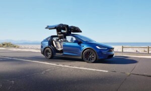 Tesla Model X Long Range+ 2025