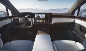 Tesla Model X Long Range+ 2025