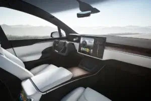 Tesla Model X Plaid 2025 6 Tesla Model X Plaid 2025 4 1