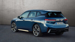 BMW iX xDrive60 2025 3 BMW iX xDrive60 2025 (2)