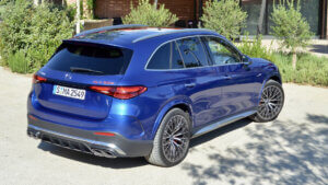 Mercedes GLC 300+ 2025 (3)