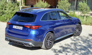 Mercedes GLC 300+ 2025 (3)