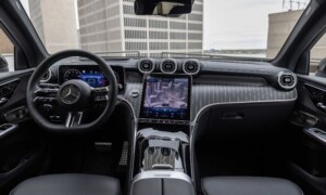 Mercedes GLC 300+ 2025 (4)