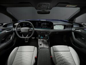 Audi A6 Avant e tron quattro 2024 (4)
