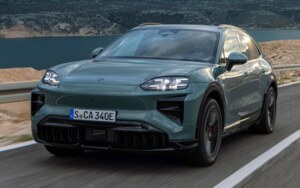 Porsche Cayenne Turbo Electric 2025