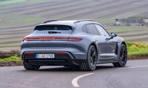 Porsche Taycan GTS Sport Turismo 2024 (3)
