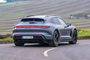 Porsche Taycan GTS Sport Turismo 2024 (3)