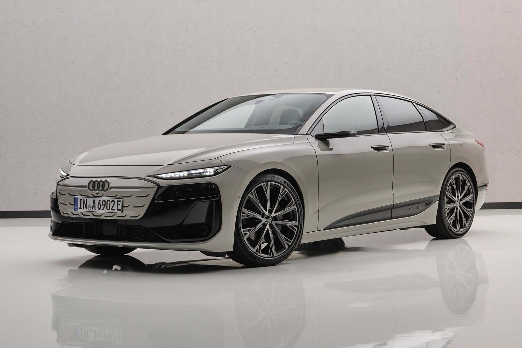 Audi A6 Sportback e tron quattro 2024 (1)