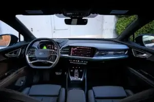 Audi Q4 Sportback 40 e tron 2025 (4)