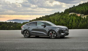 Audi Q6 Sportback e tron quattro 2024 (2)