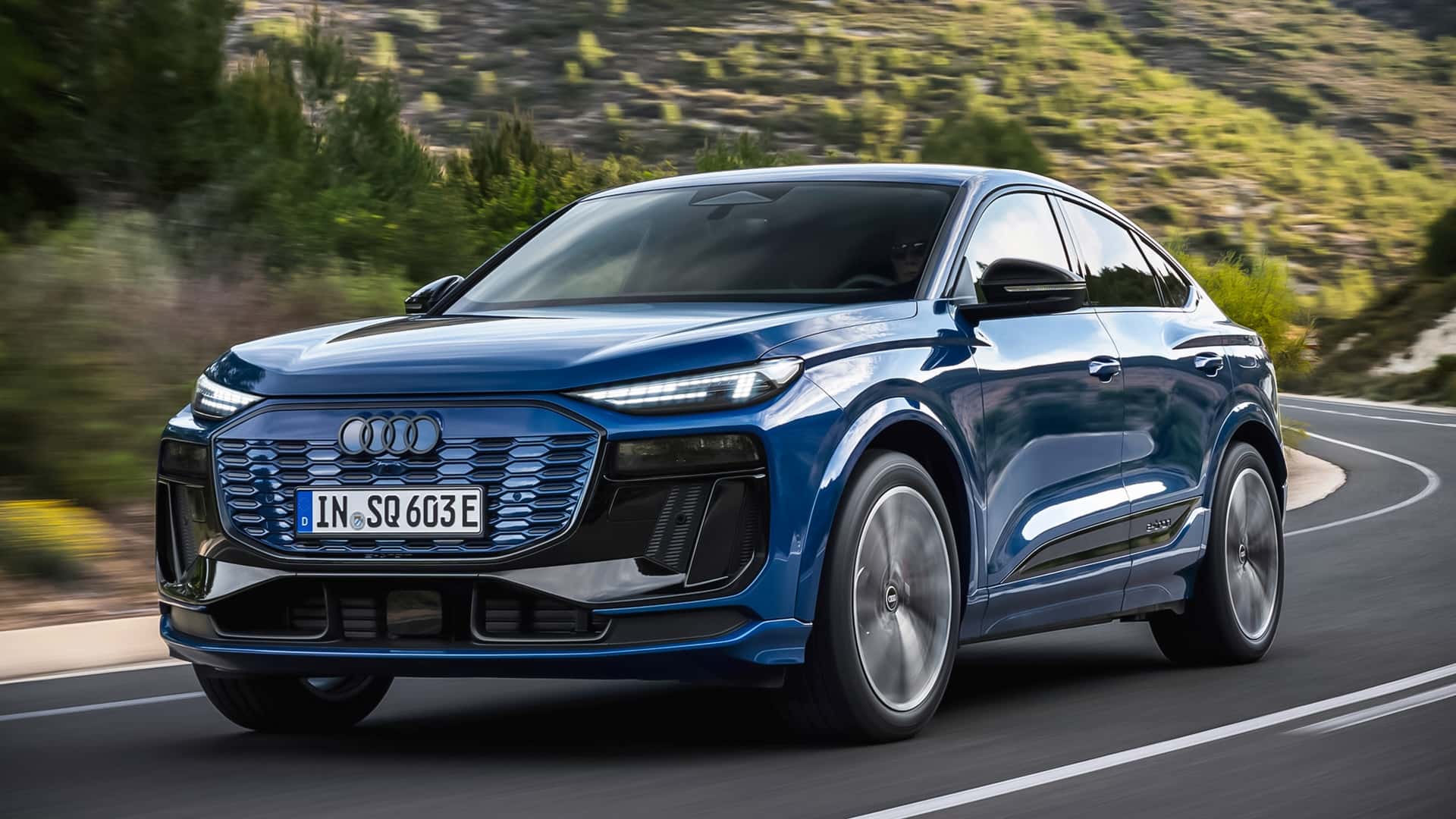Audi SQ6 Sportback e tron 2024 (1)