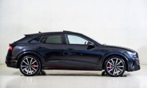 2026 Audi Q8 S line Competition (2)