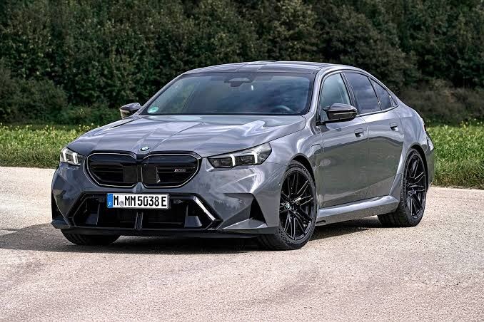 2026 BMW M5