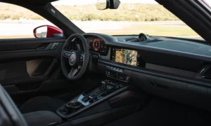 2026 Porsche 911 Carrera GTS (4)
