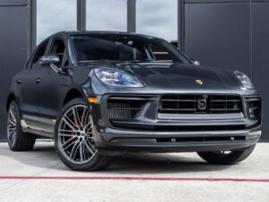 2026 Porsche Macan S (1)