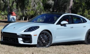 2026 Porsche Panamera GTS (2)