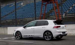2025 Volkswagen Golf GTI Clubsport (2)