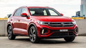 2025 Volkswagen T Roc (1)