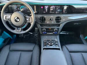 2026 Rolls Royce Ghost Black Badge (4)