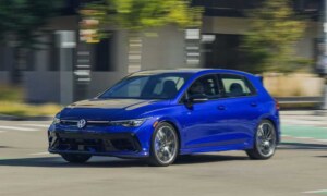 2026 Volkswagen Golf R (1)