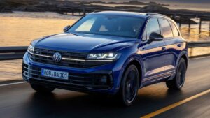 2027 Volkswagen Touareg (1)