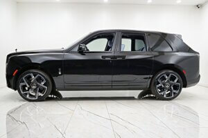 Rolls Royce Cullinan Black Badge (2)