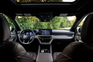 2026 Ford Explorer Review 8 2026 Ford Explorer Review (5)