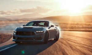2026 Ford Mustang Dark Horse Review (1)
