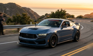 2026 Ford Mustang Dark Horse Review (2)