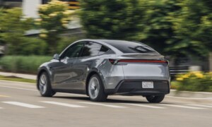2026 Tesla Model Y AWD (3)