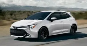 2026 Toyota Corolla Hatchback (2)