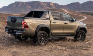 2026 Toyota Hilux (3)