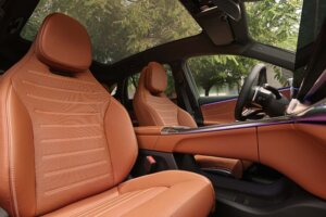 2027 Mercedes Benz GLC Interior (2)