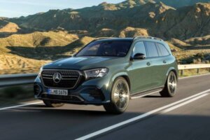 2027 Mercedes Benz GLS Review (2)