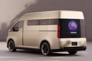 2027 Toyota HiAce 7 2027 Toyota HiAce (4)