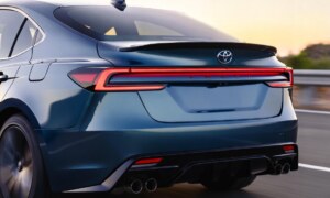 2028 Toyota Camry (3)
