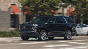 2027 Chevrolet Suburban Review 5 2027 Chevrolet Suburban Review (1)