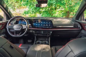 2027 Chevrolet Traverse Review 8 2027 Chevrolet Traverse Review (4)