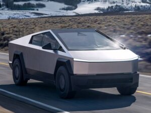 2027 Tesla Cybertruck Review (1)