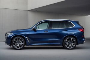 2028 BMW X5 Review (2)